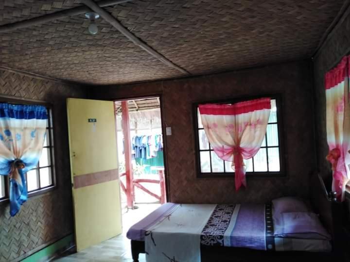 Why Not Restobar Cottages Sabang  Kültér fotó